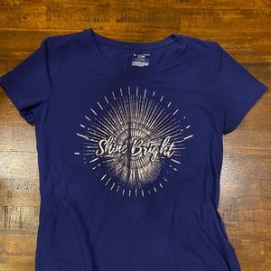 Tek Gear Women’s Medium t-shirt